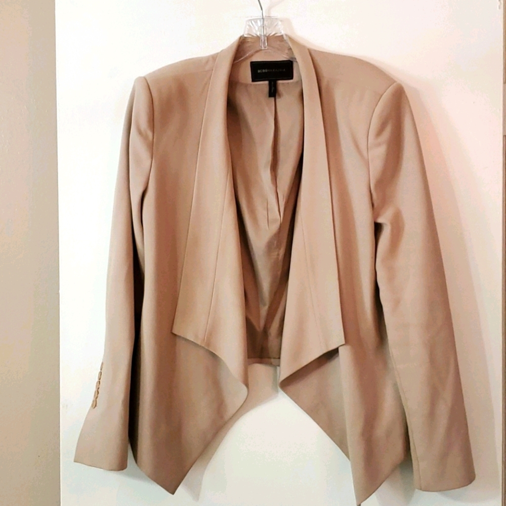 BCBG AZRIA TAN BLAZER